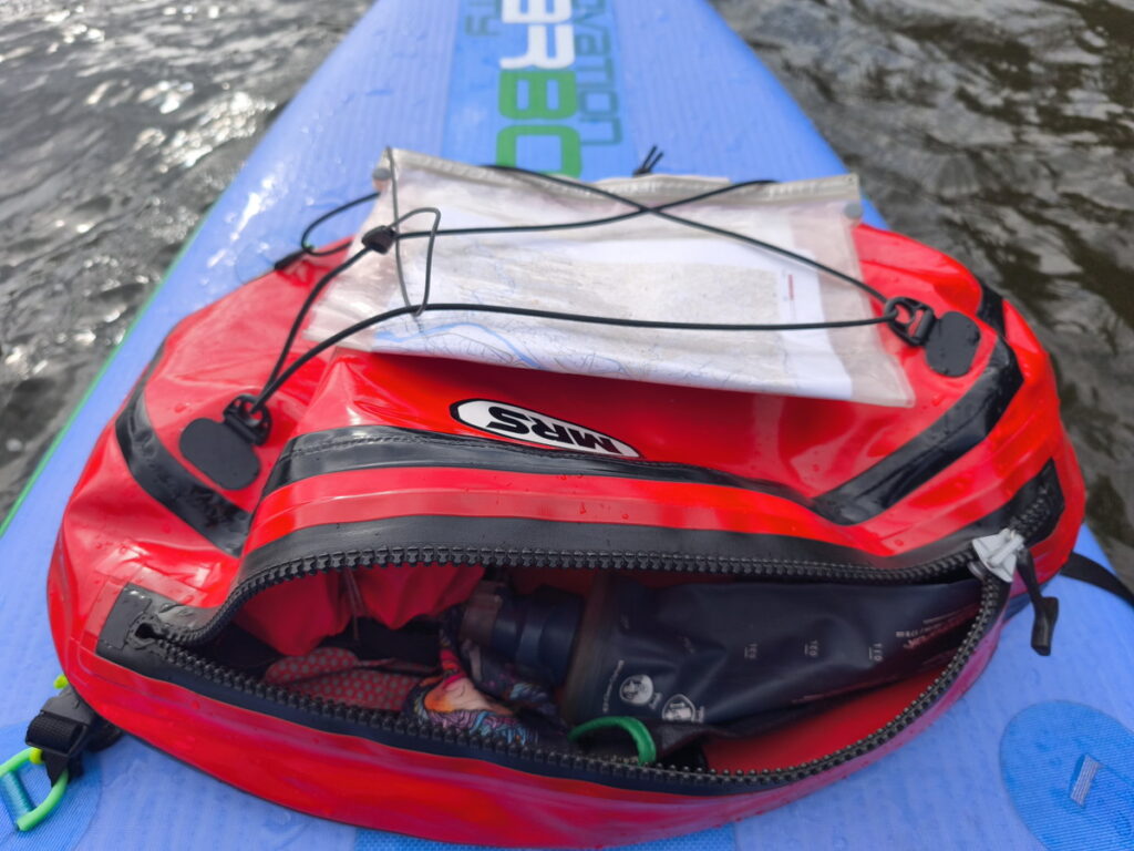 SUPにMRSのバウバッグと地図